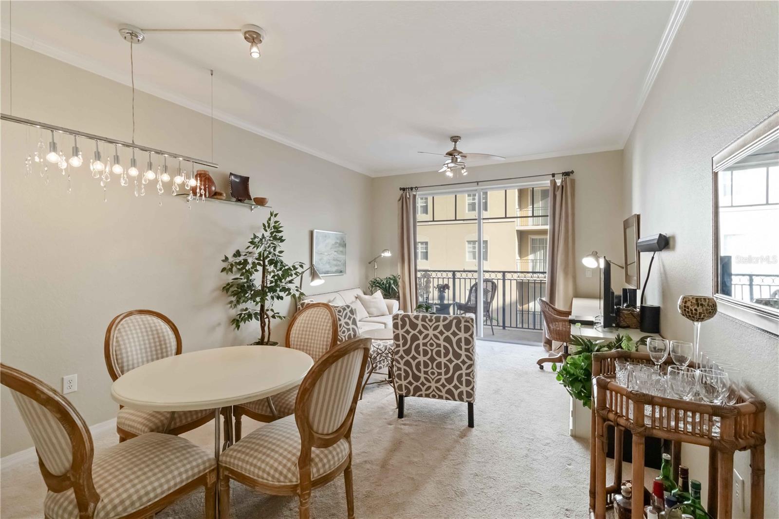 BROADWAY PROMENADE - Residential