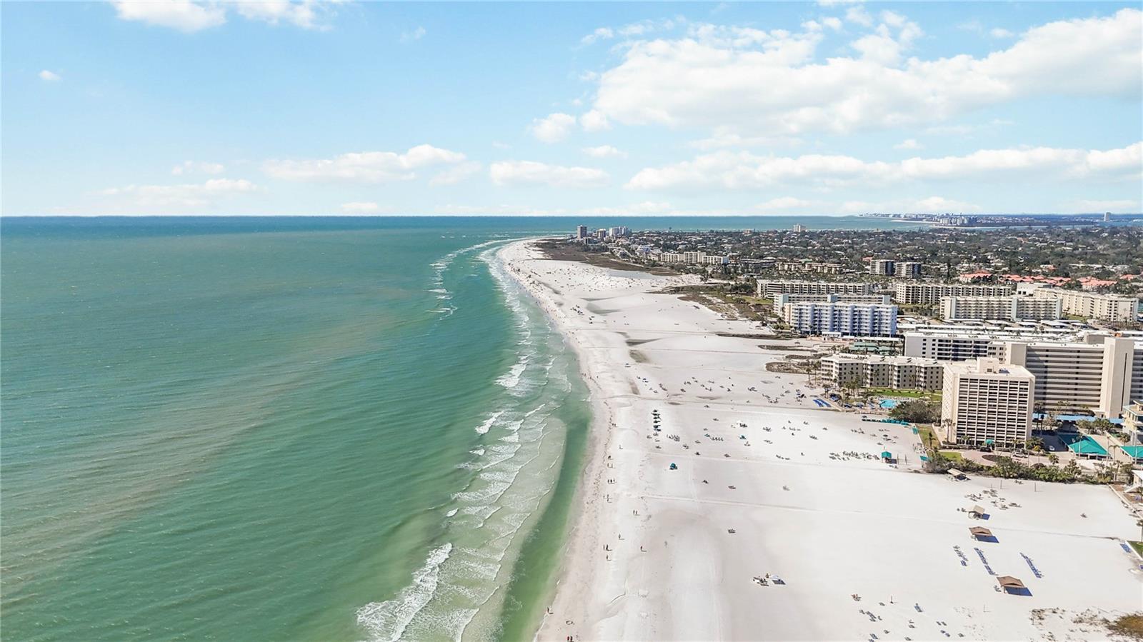 BROADWAY PROMENADE - Residential