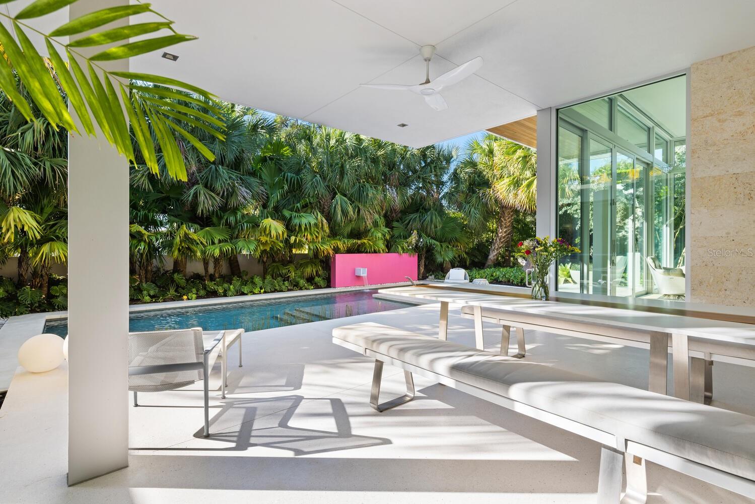 BUNGALOW HILL - Residential