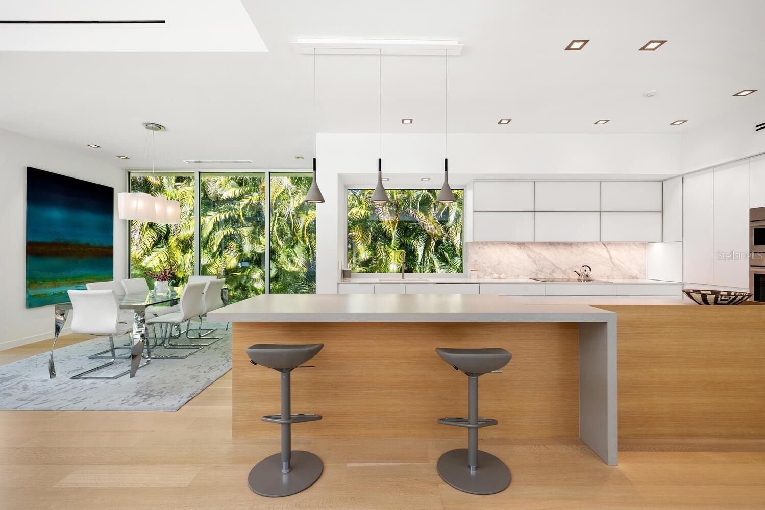 BUNGALOW HILL - Residential