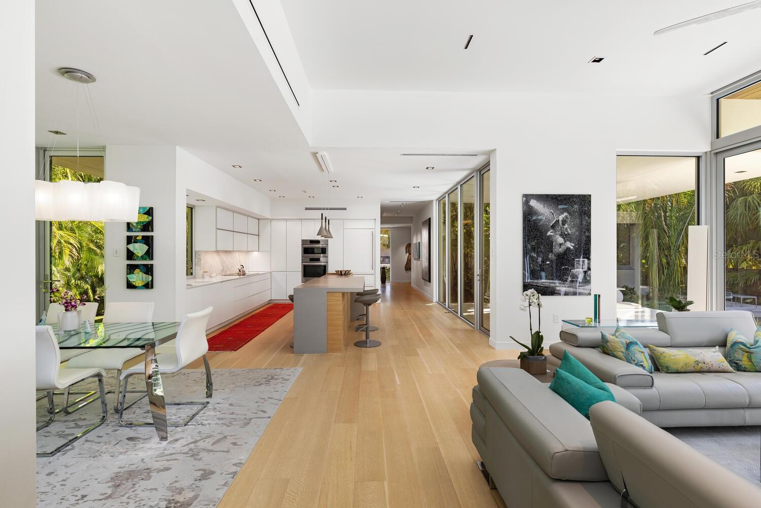 BUNGALOW HILL - Residential