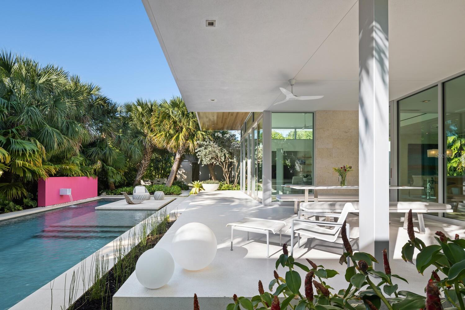 BUNGALOW HILL - Residential