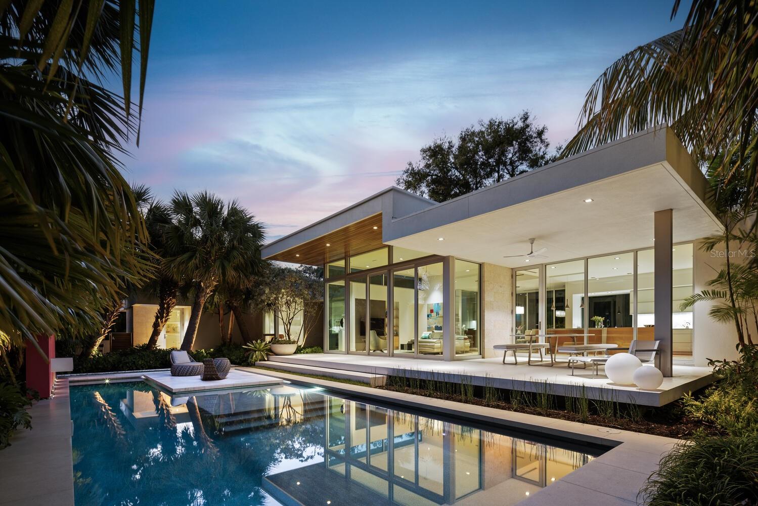 BUNGALOW HILL - Residential