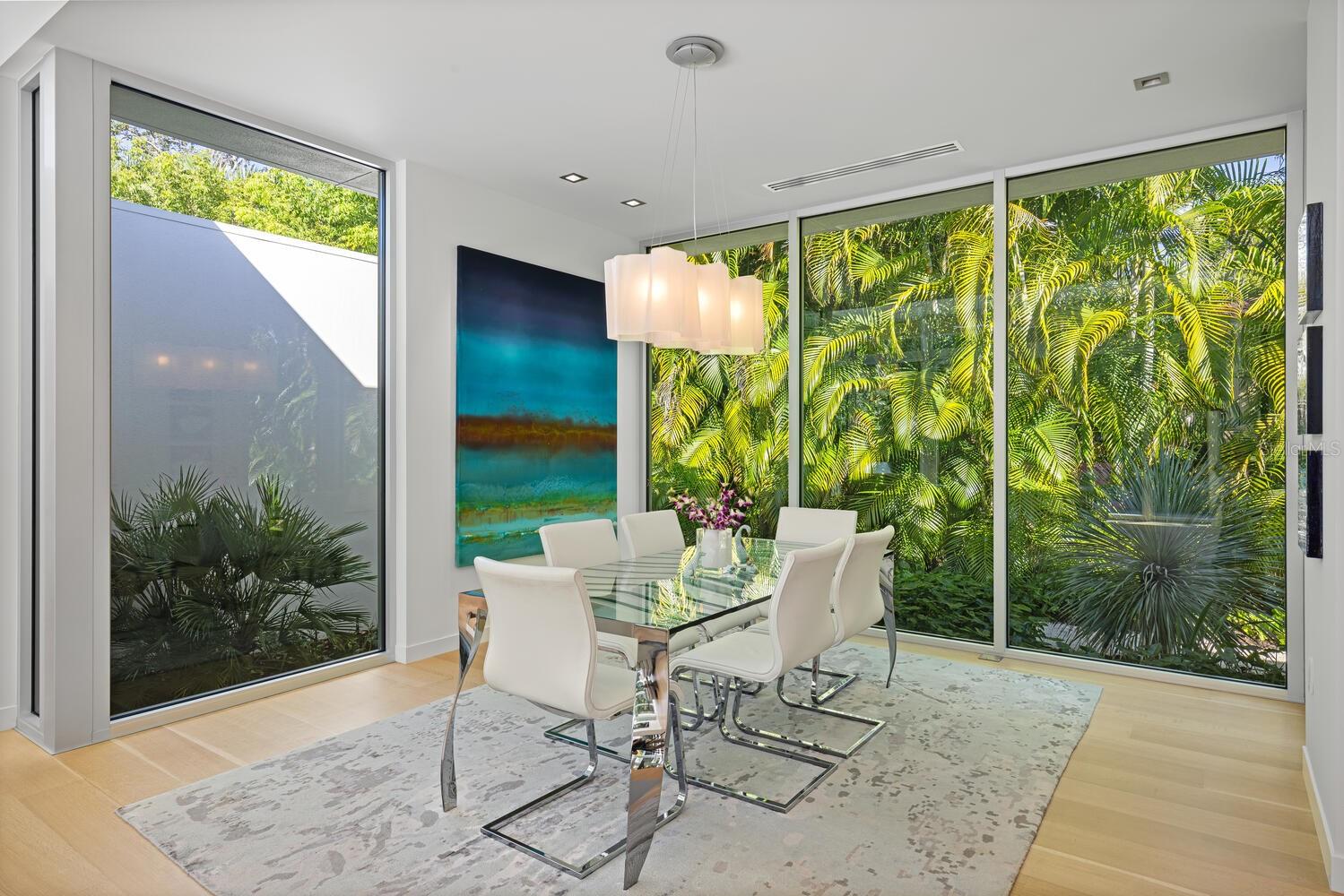 BUNGALOW HILL - Residential