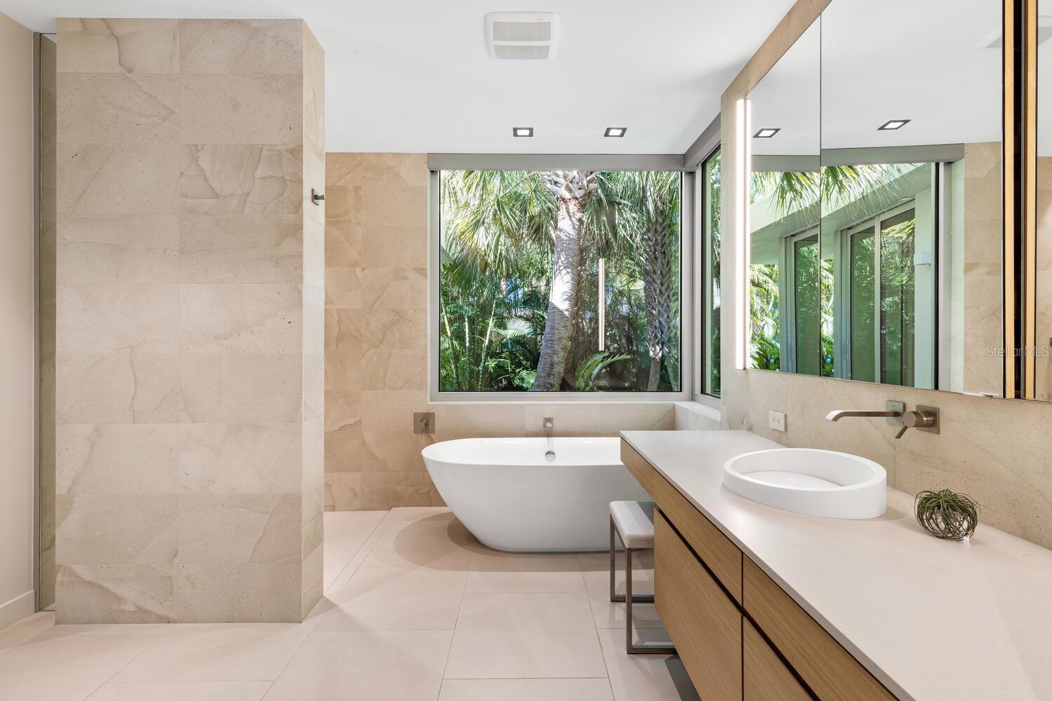 BUNGALOW HILL - Residential