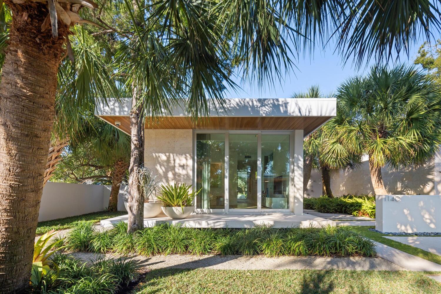 BUNGALOW HILL - Residential