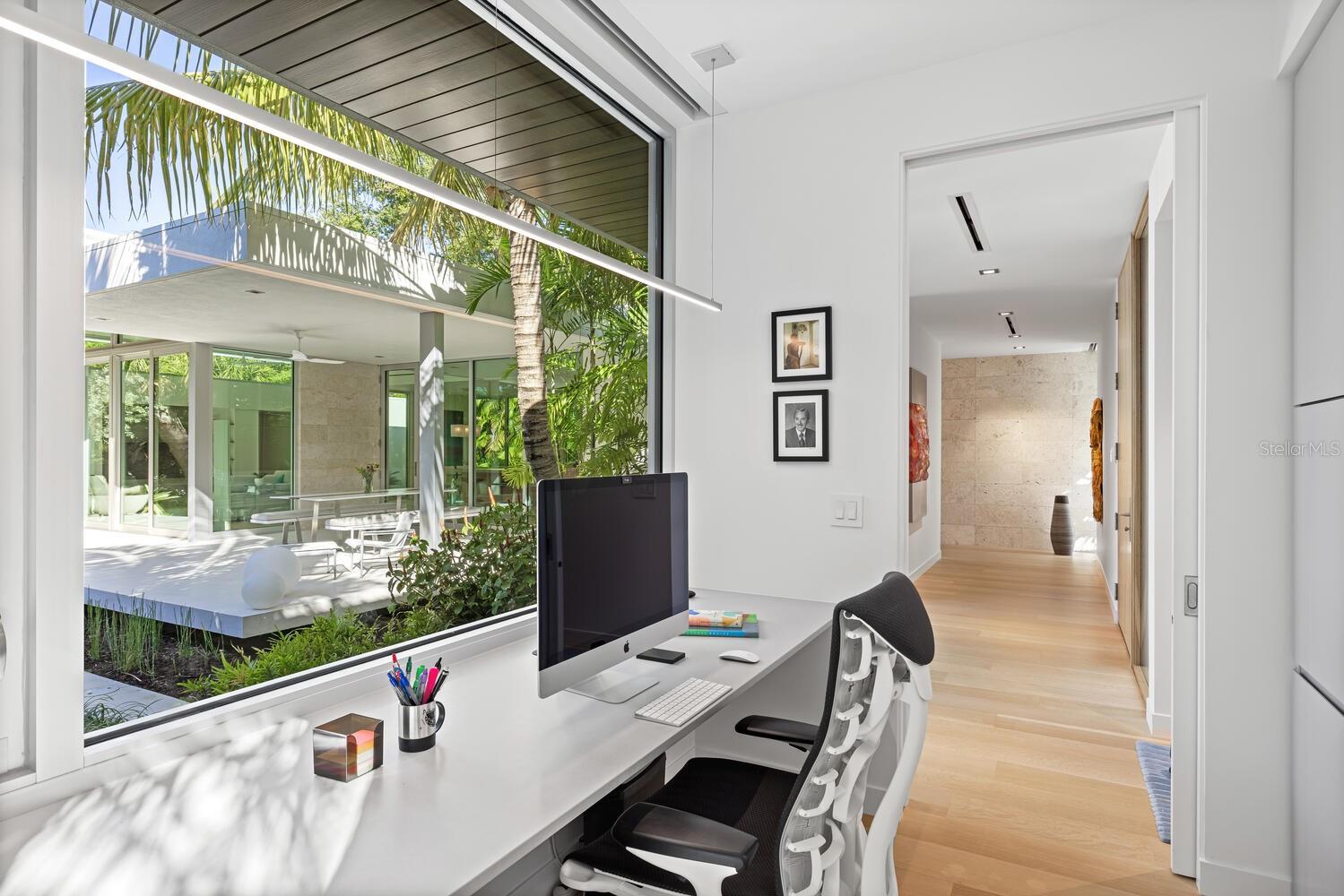 BUNGALOW HILL - Residential