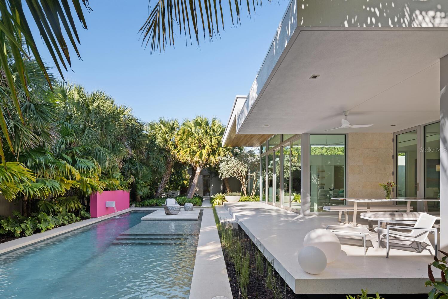 BUNGALOW HILL - Residential