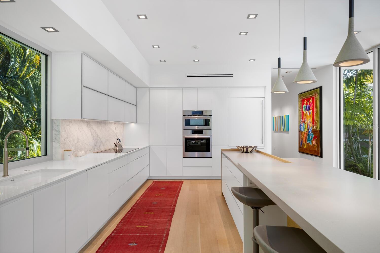 BUNGALOW HILL - Residential