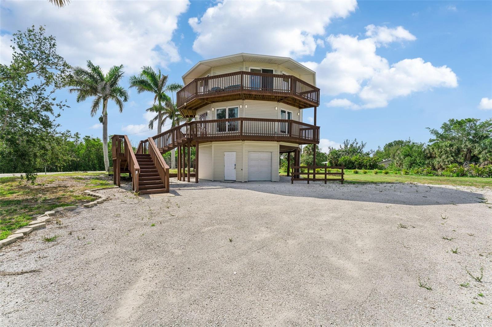 FOUR WINDS MARINA & TRAIL PARK - Residential