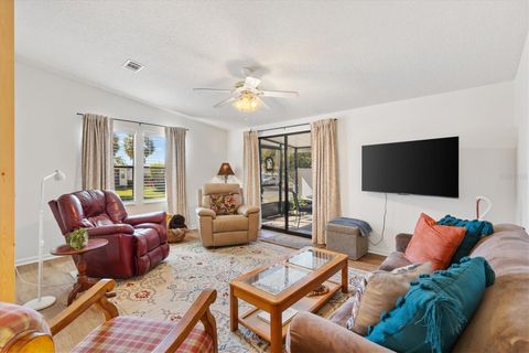 Tiny photo for 520 Saint Andrews Boulevard, Lady Lake, FL 32159 (MLS # G5109038)