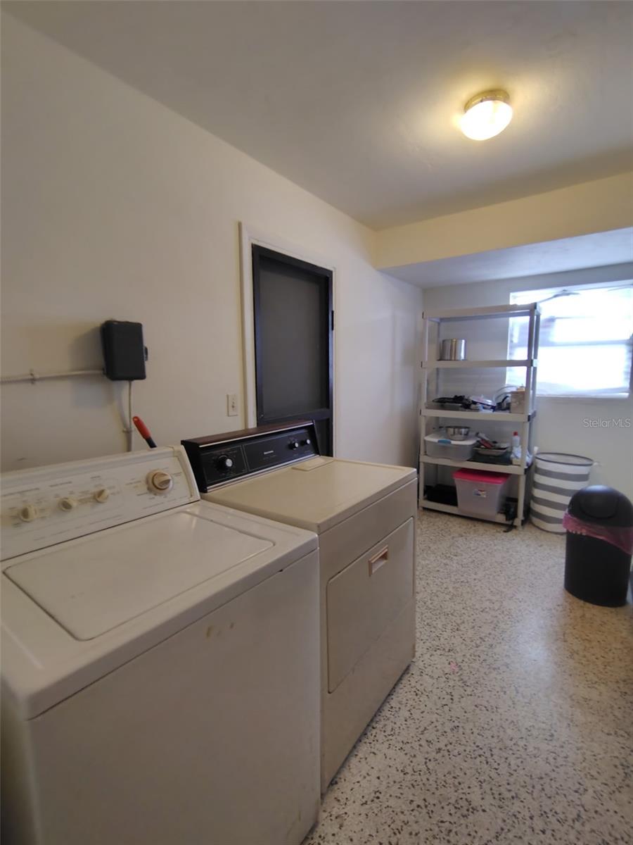 SPRING HILL UN 2 - Residential