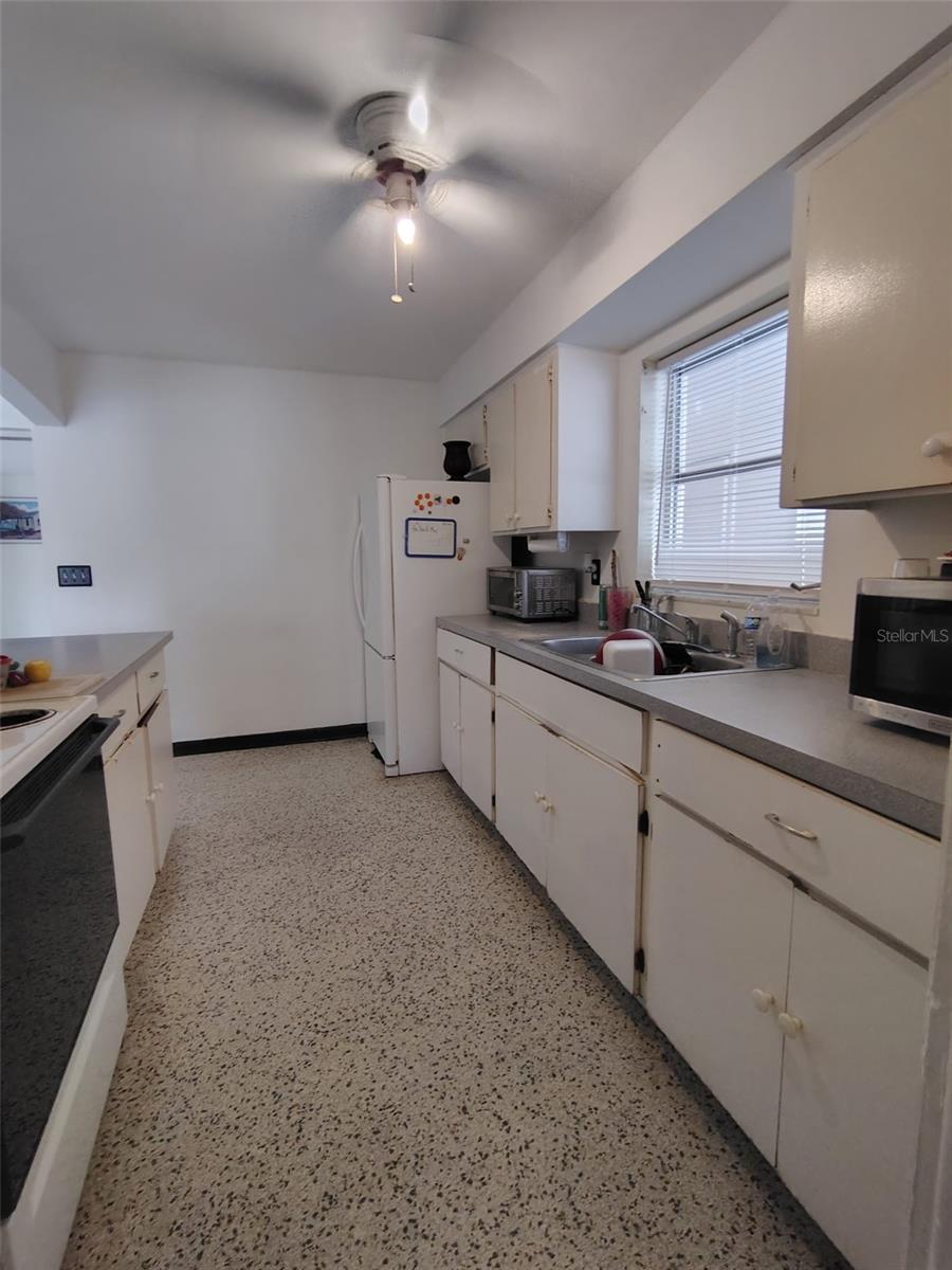 SPRING HILL UN 2 - Residential