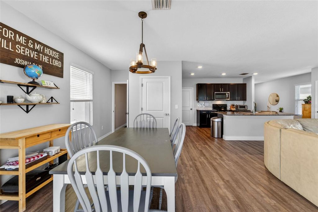 Photo of 11176 Leland Groves Drive, Riverview, FL 33579 (MLS # TB8498719)