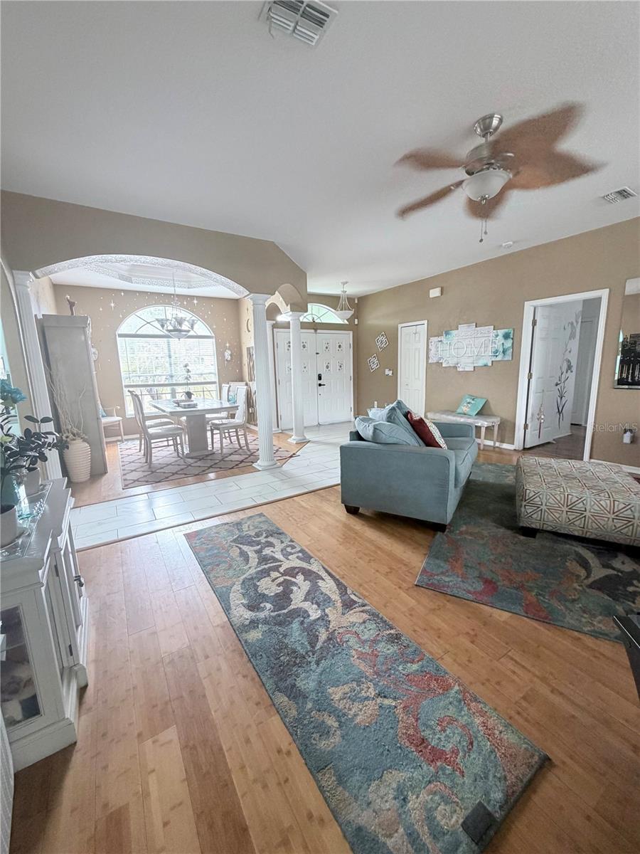 SPRING HILL - Residential