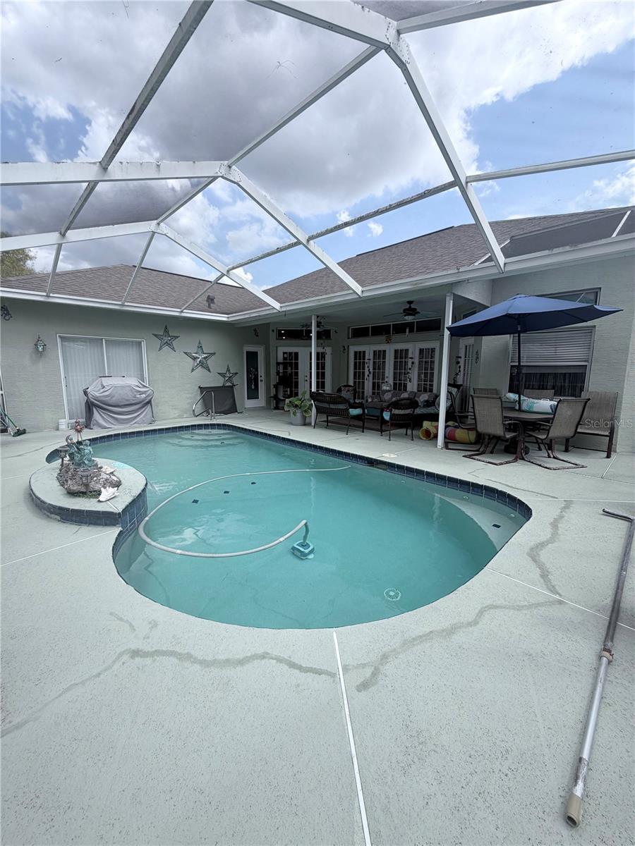 SPRING HILL - Residential