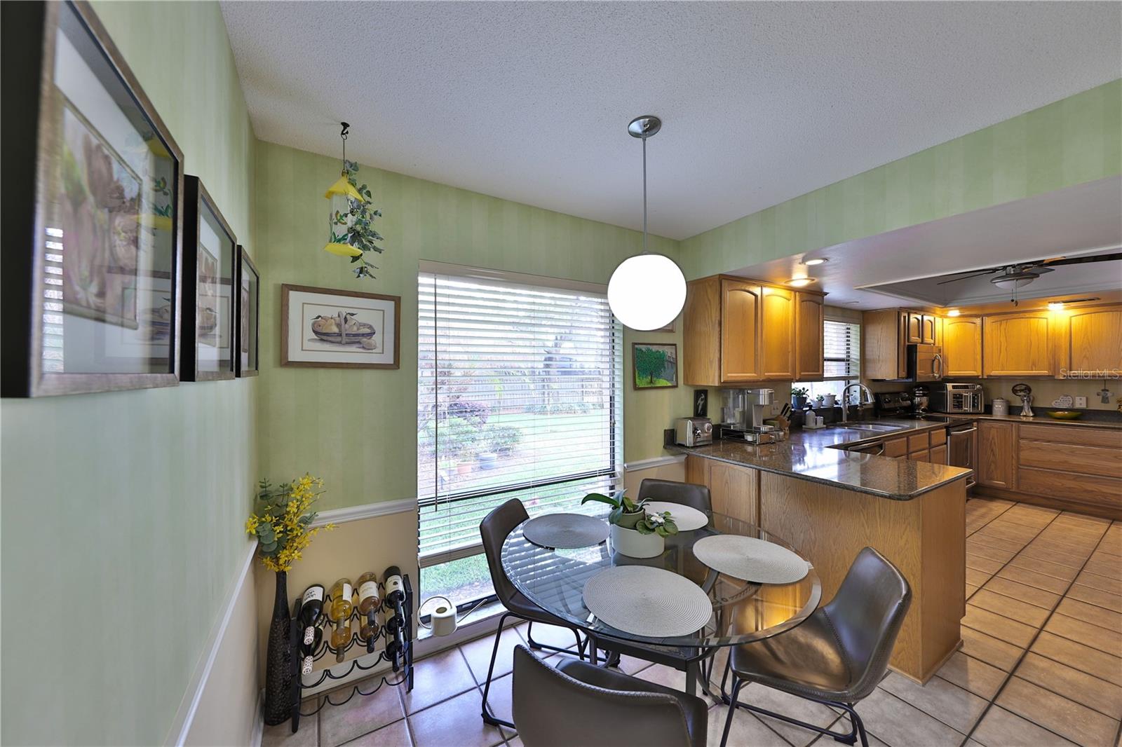 MOORINGS THE - Residential