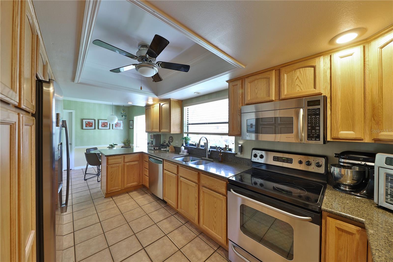 MOORINGS THE - Residential