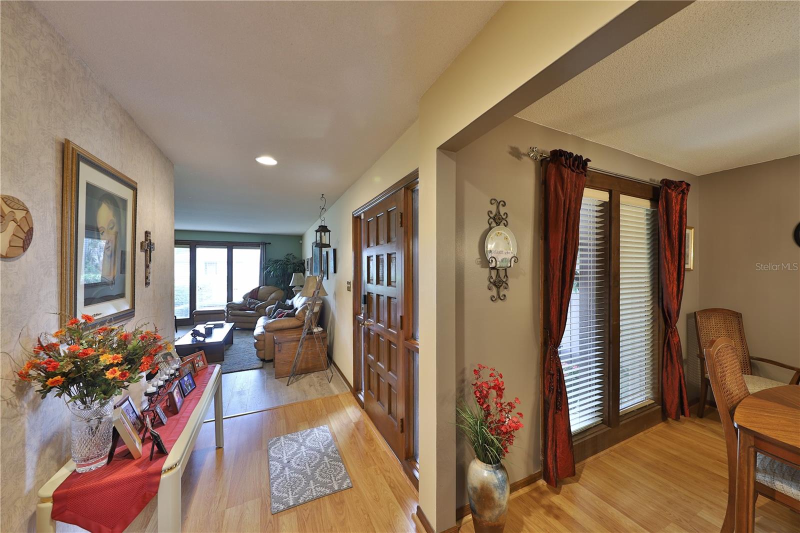 MOORINGS THE - Residential