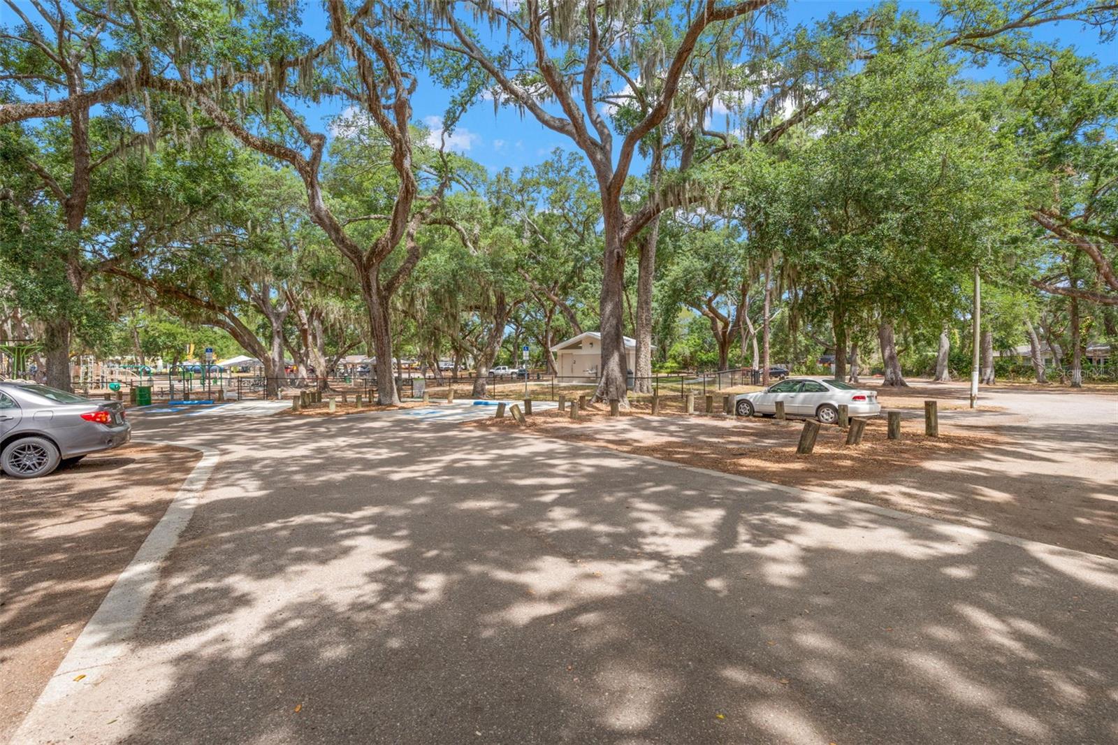 TANGLEWOOD - Residential