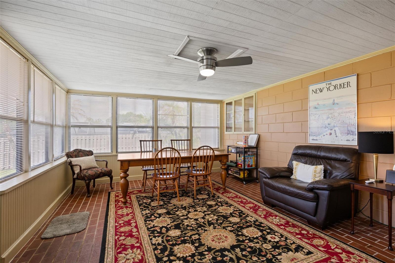 TANGLEWOOD - Residential
