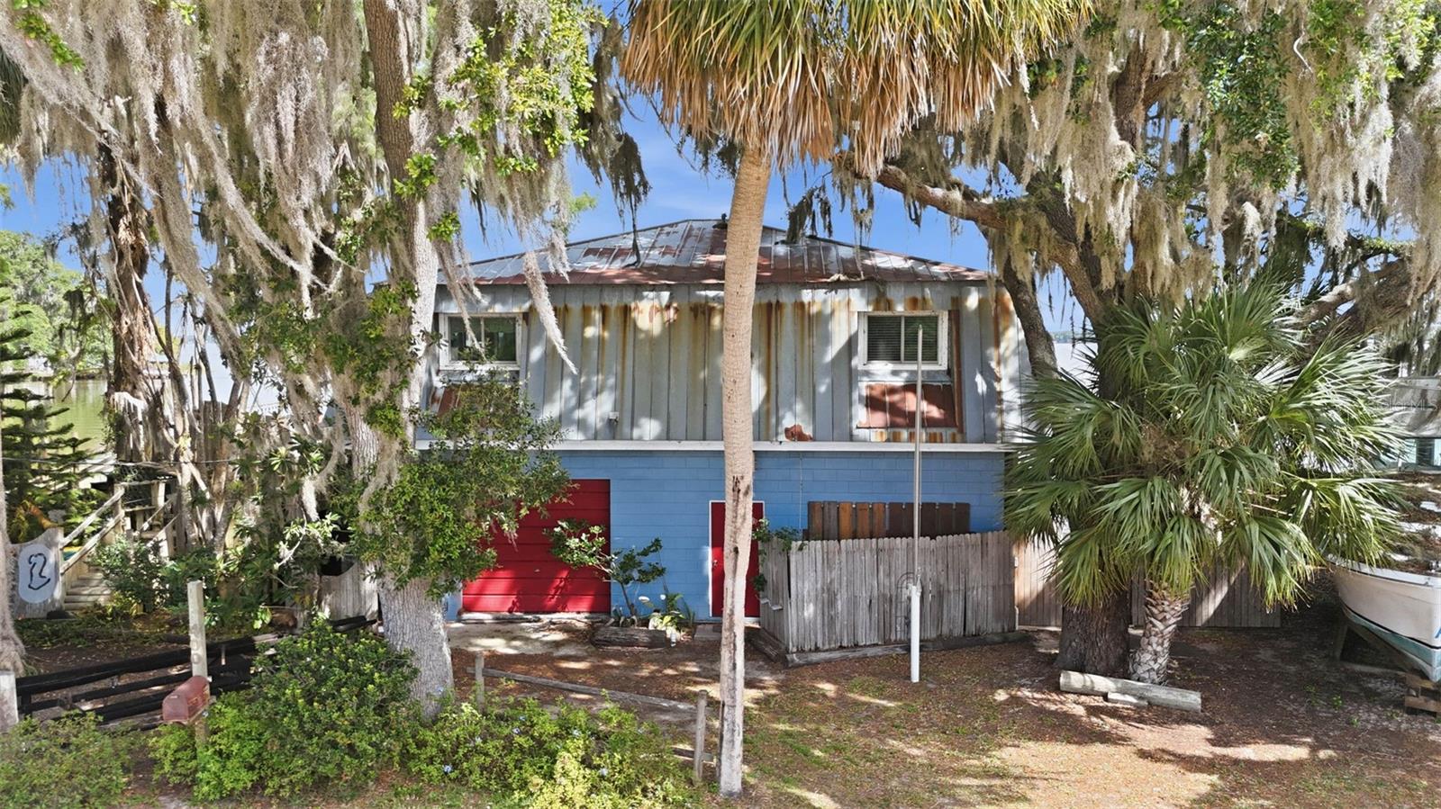 EUSTIS BADGER - Commercial Sale