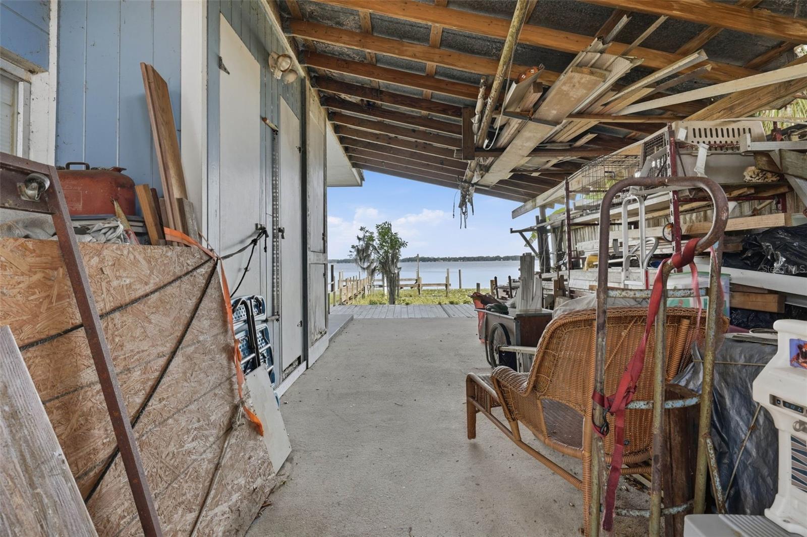 EUSTIS BADGER - Commercial Sale