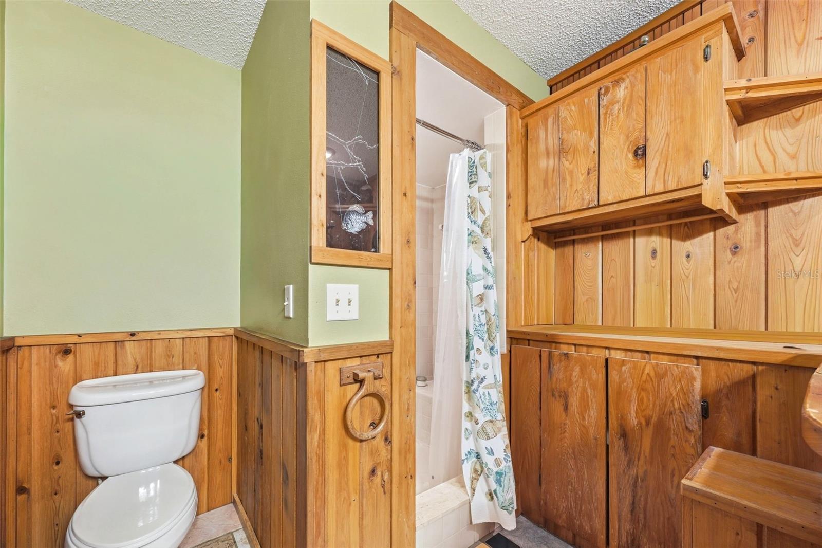 EUSTIS BADGER - Commercial Sale