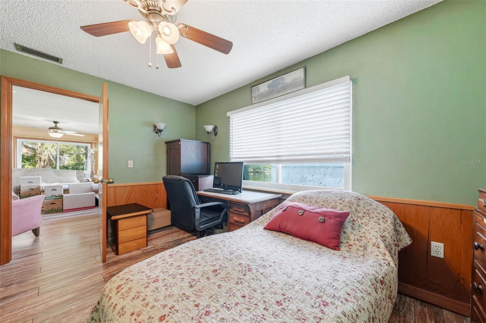 EUSTIS BADGER - Commercial Sale