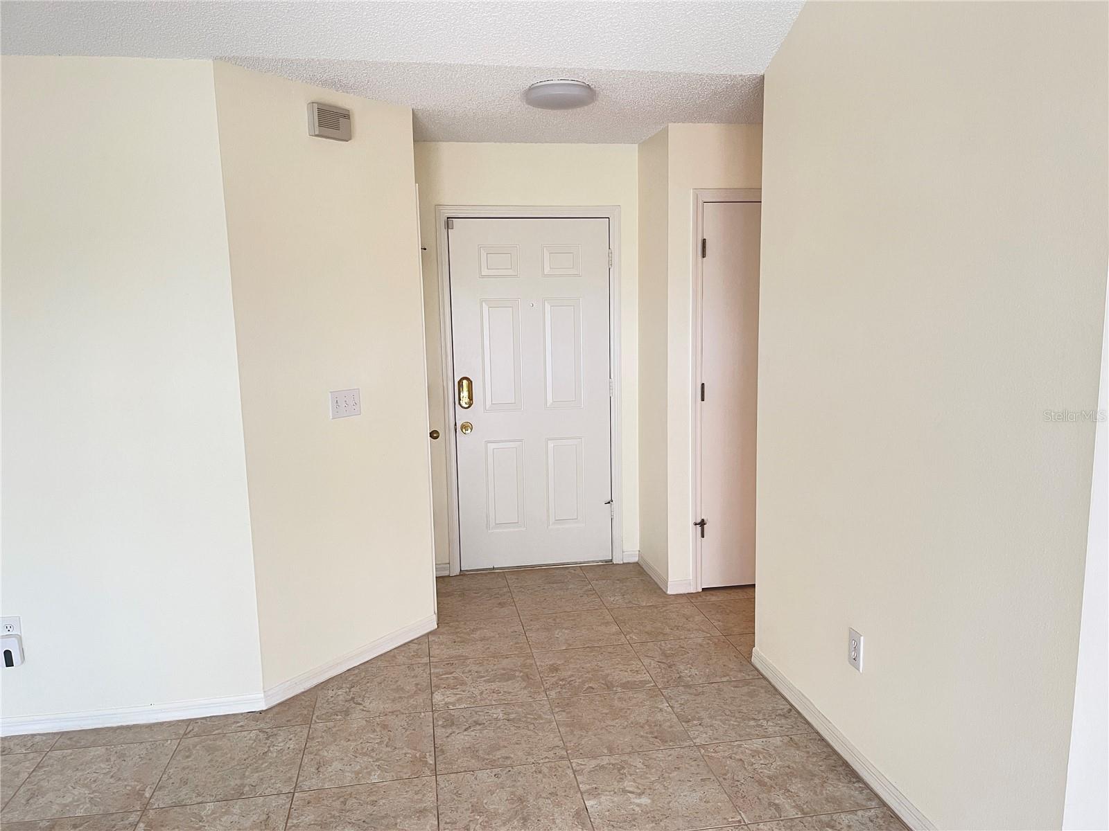 SUN CITY CENTER UNIT 154 - Residential Lease