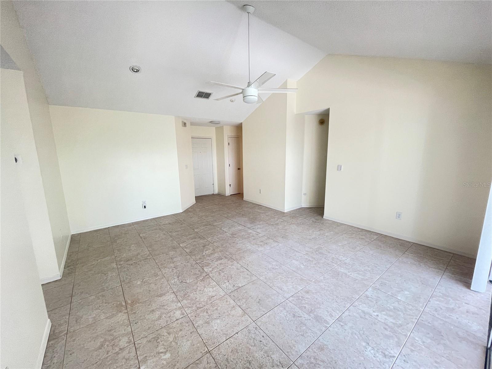 SUN CITY CENTER UNIT 154 - Residential Lease