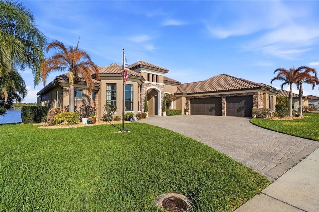 Photo of 4193 Juliana Lake Drive, Auburndale, FL 33823 (MLS # L4960647)