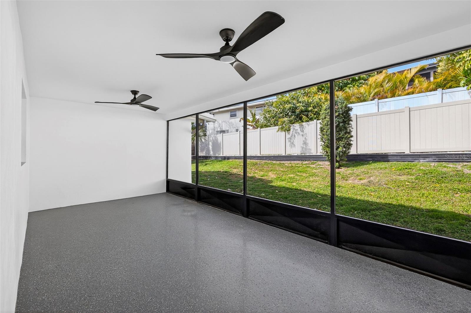 HARBOR HILLS 1ST ADD - Residential