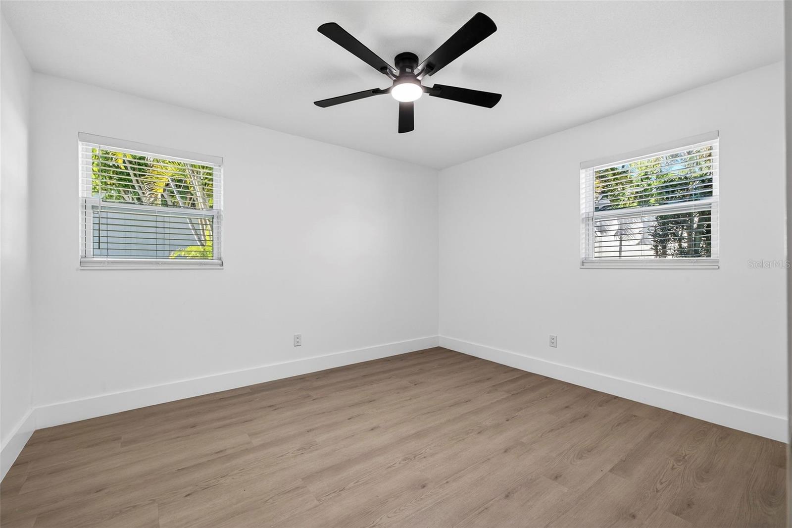 HARBOR HILLS 1ST ADD - Residential