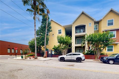 A home in TAMPA