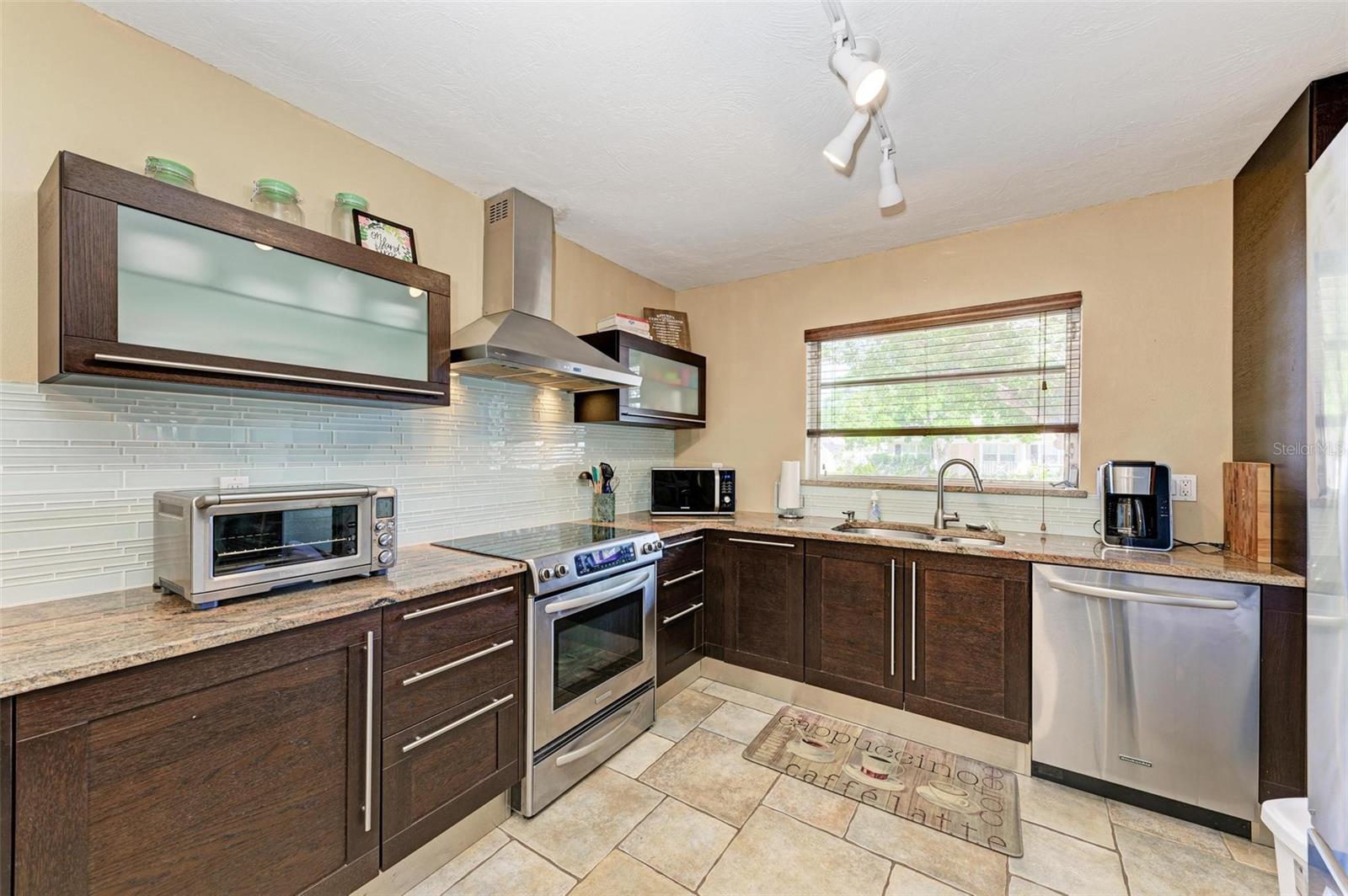 WASHINGTON HEIGHTS - Residential