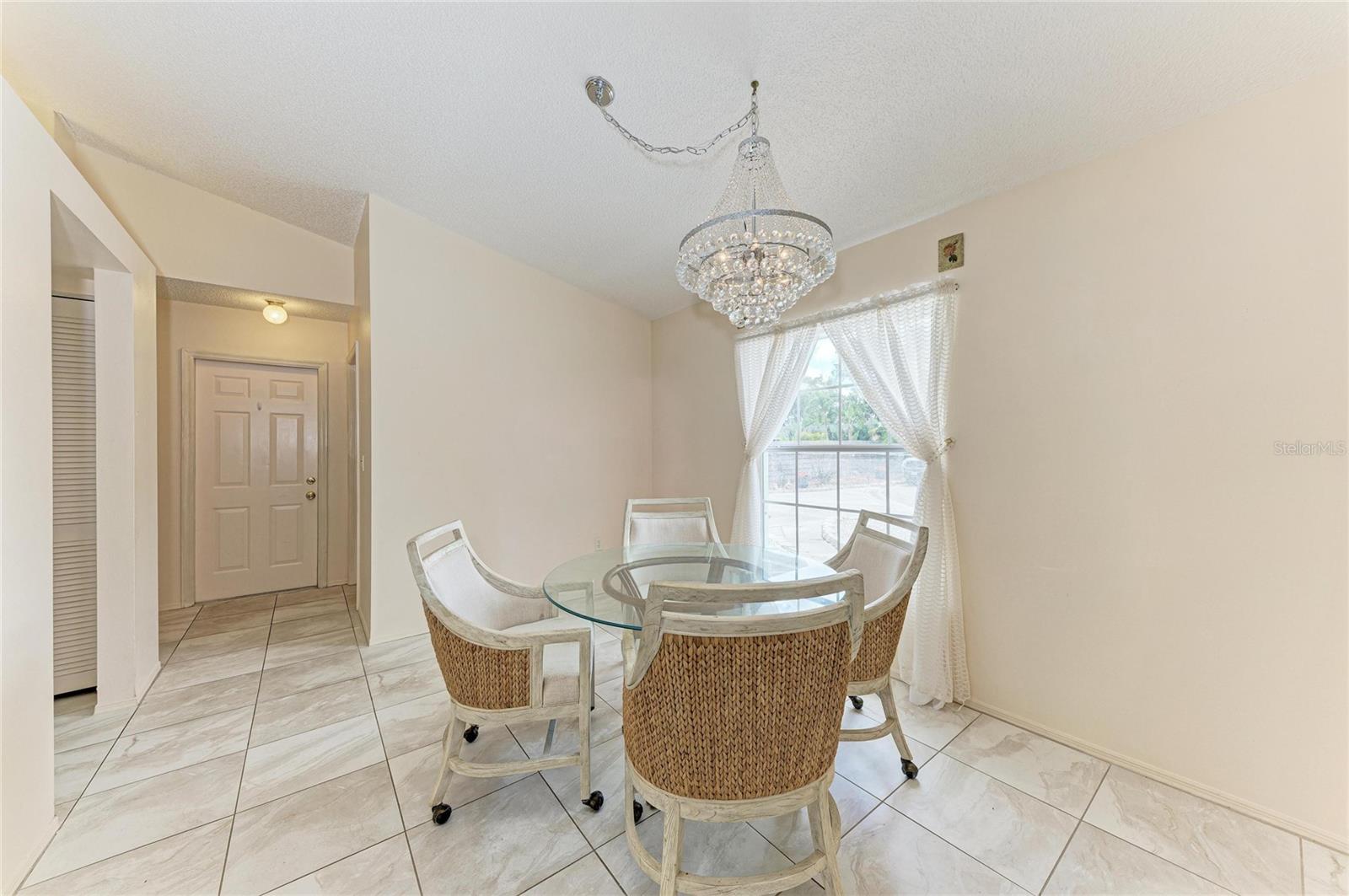 LAKE ROYALE - Residential