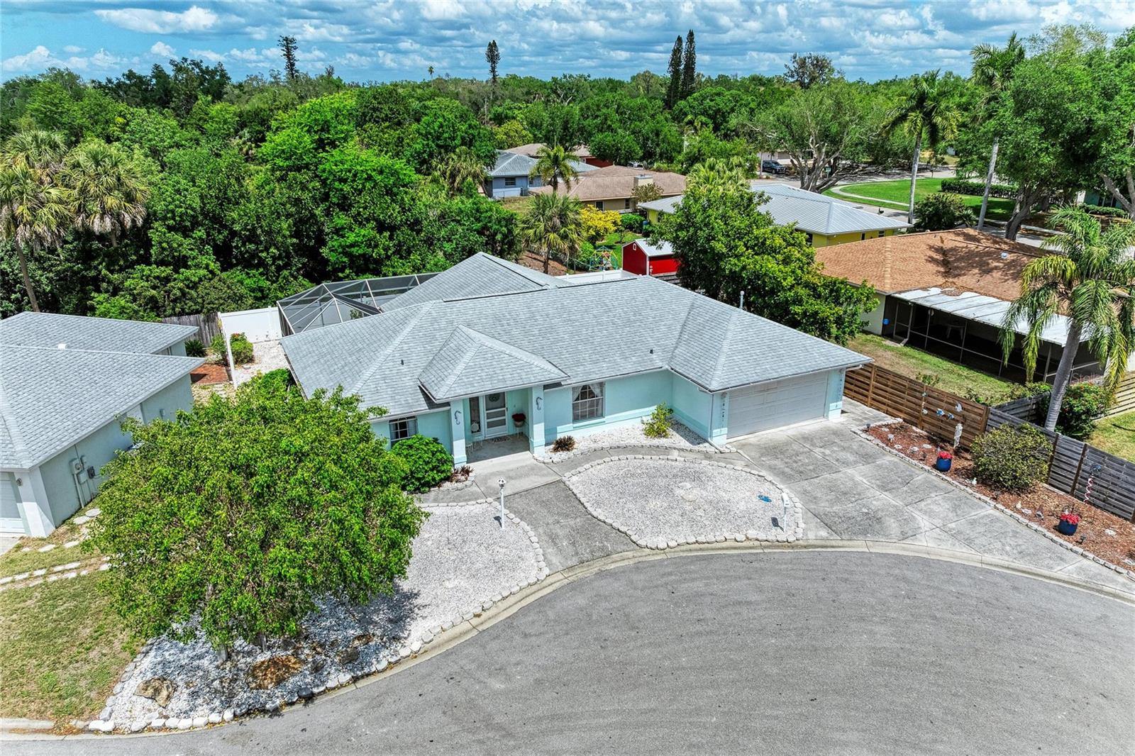 LAKE ROYALE - Residential