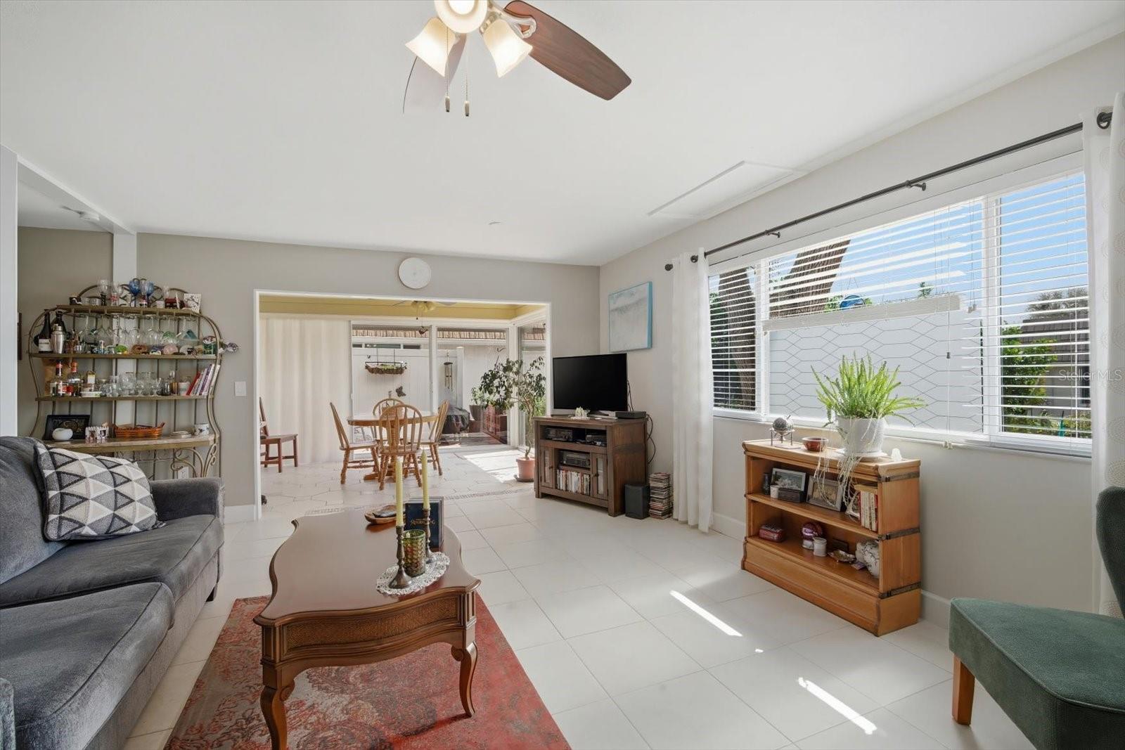 STRATHMORE RIVERSIDE III - Residential