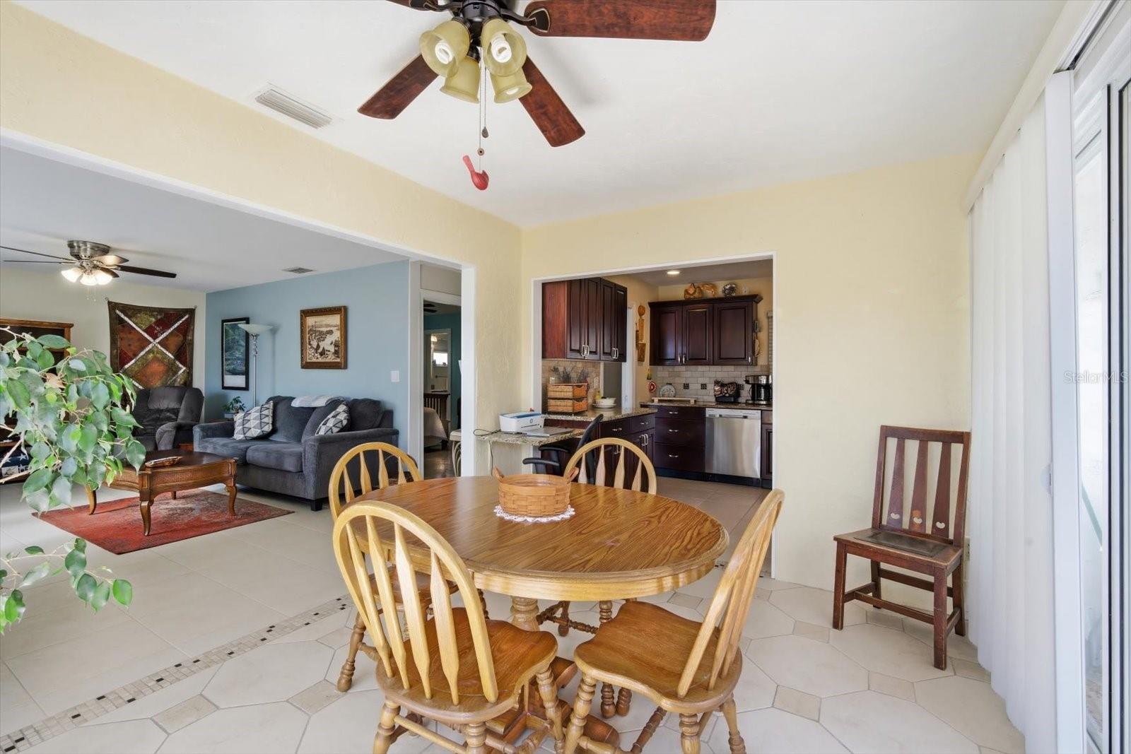 STRATHMORE RIVERSIDE III - Residential