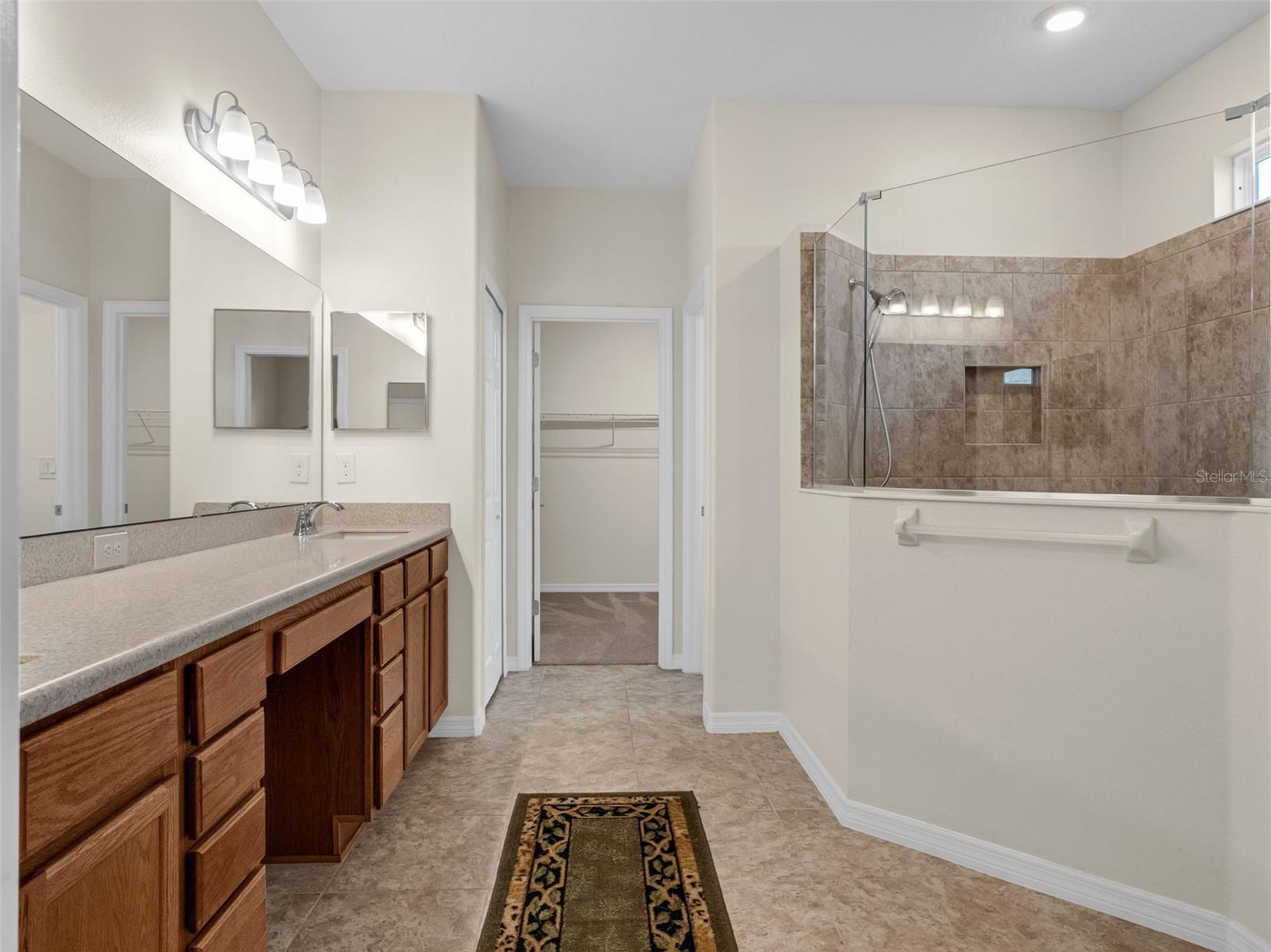 LEESBURG ARLINGTON RIDGE PH 02 - Residential