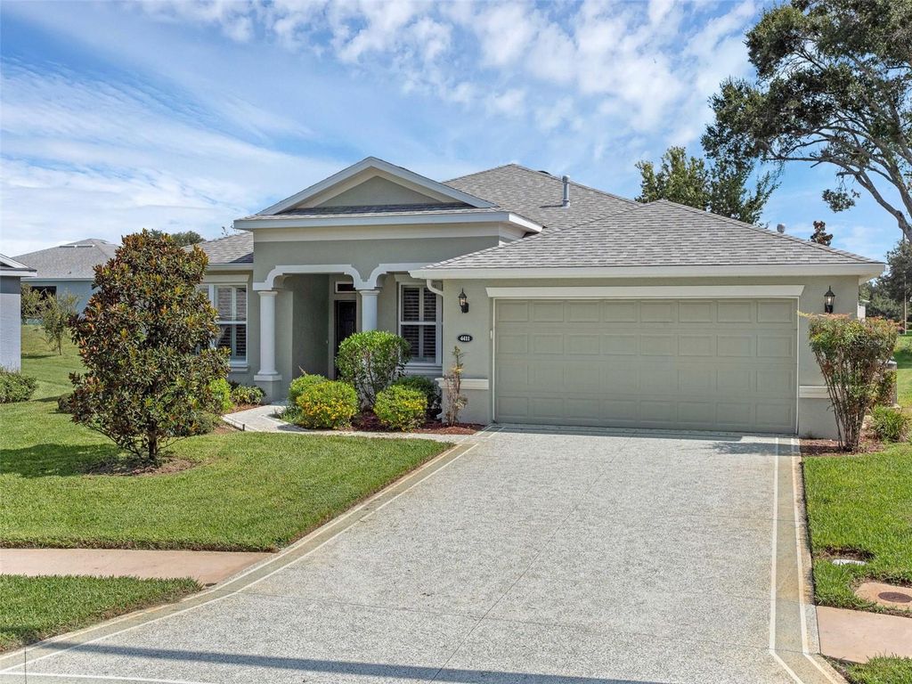 Photo of 4411 Winchester Court, Leesburg, FL 34748 (MLS # G5100901)