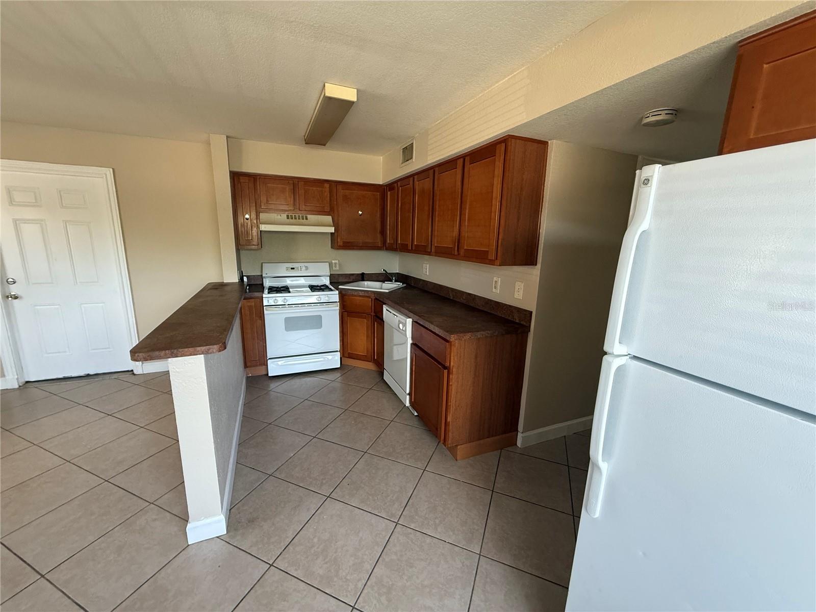 FAIR VIEW ADD - Residential Lease