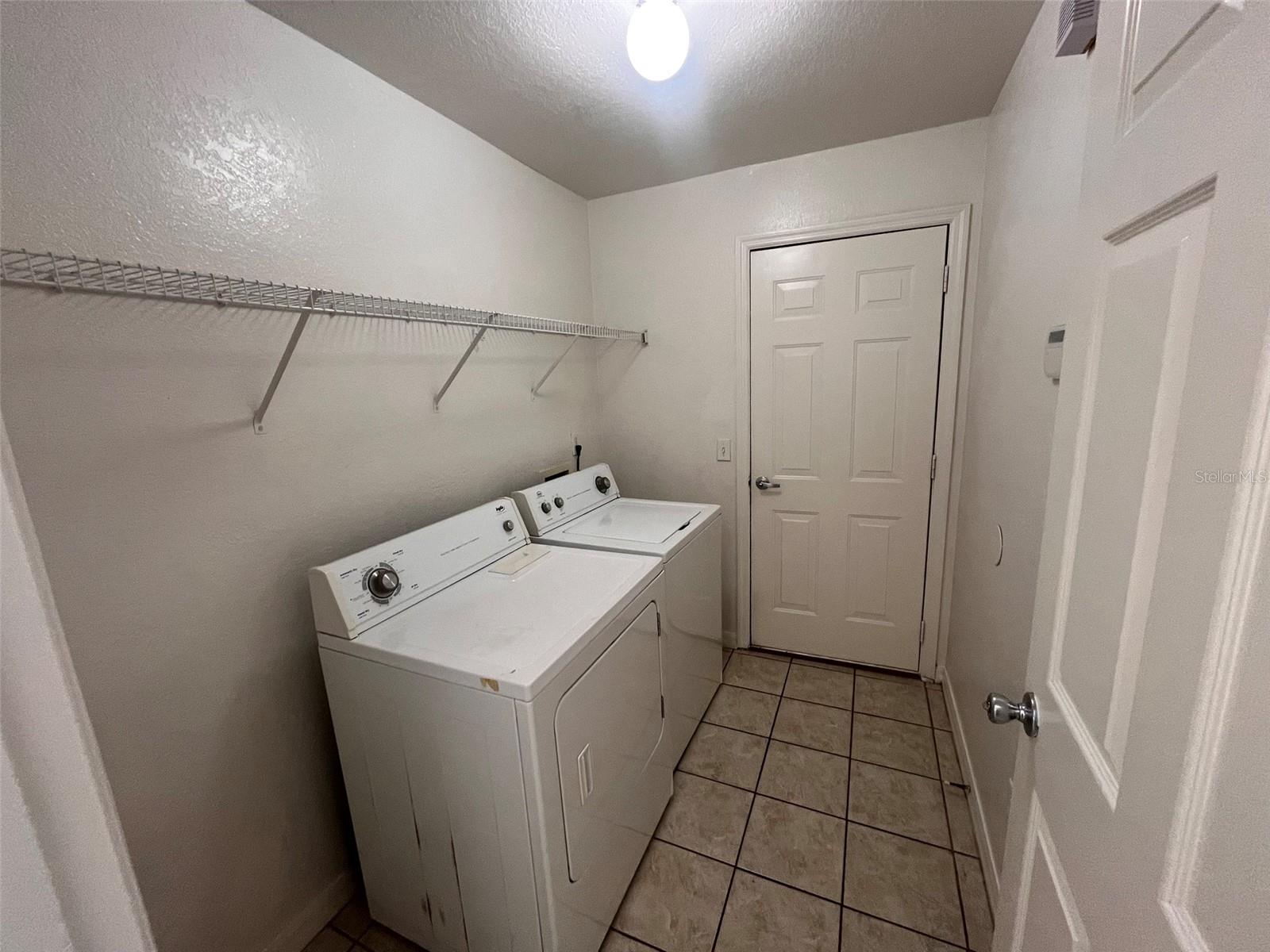 ELOISE WOODS LAKE ROY UNIT - Residential Lease