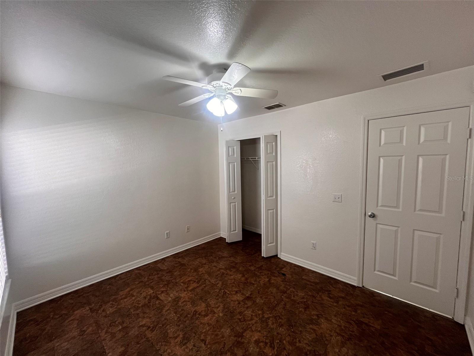 ELOISE WOODS LAKE ROY UNIT - Residential Lease