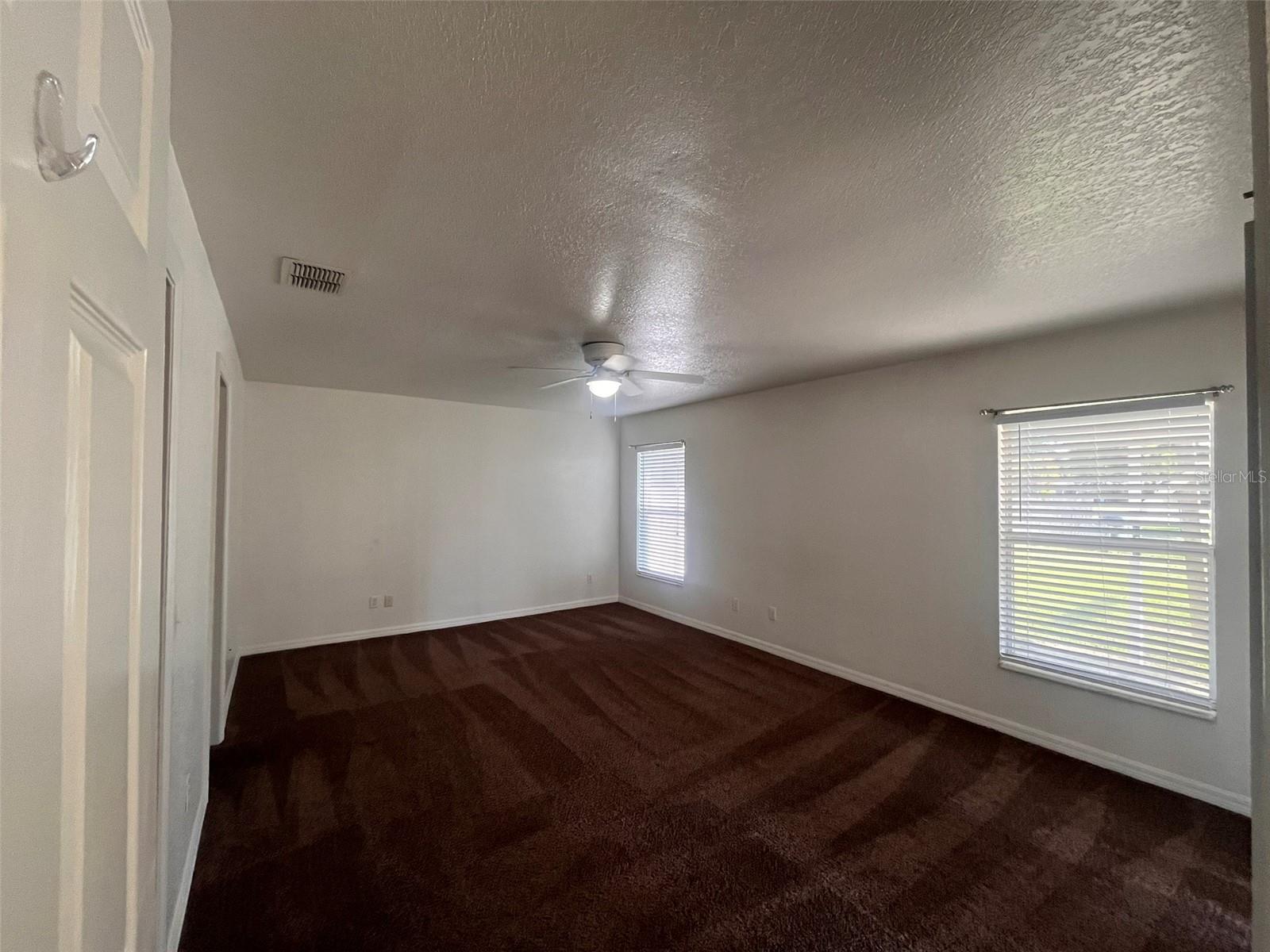 ELOISE WOODS LAKE ROY UNIT - Residential Lease