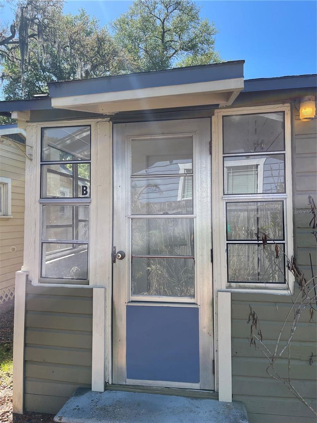 Photo of 309 W Comanche Avenue #B, Tampa, FL 33604 (MLS # TB8469036)