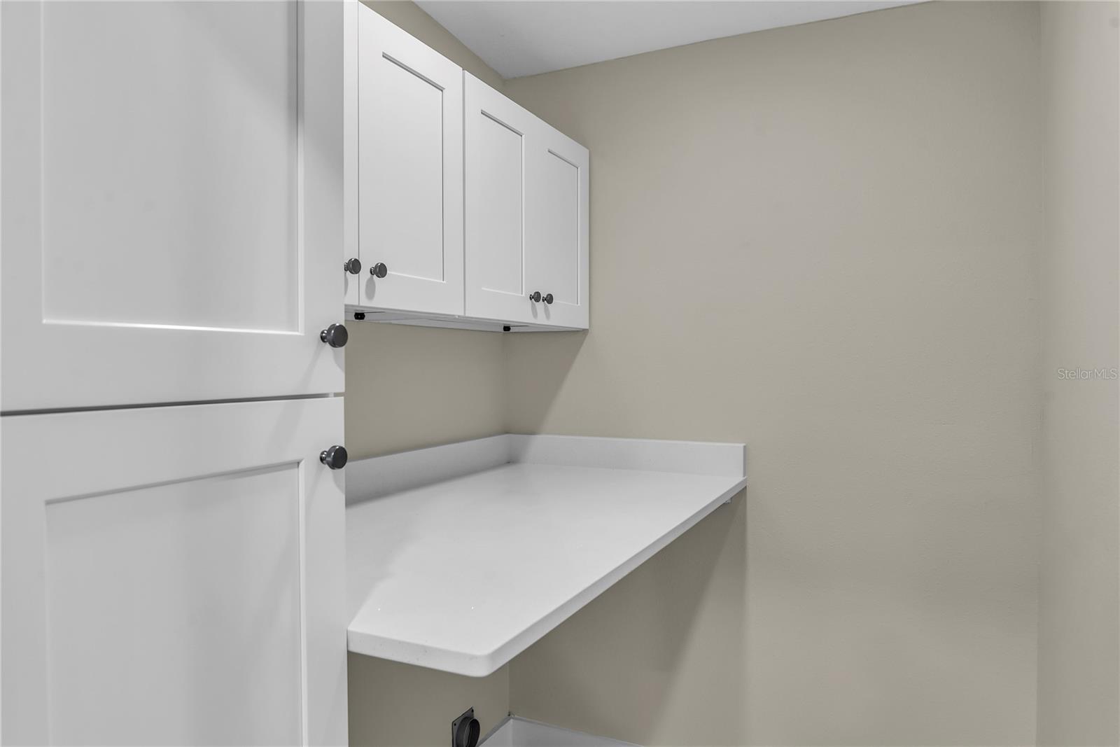 DOVER SHORES 6TH ADD - Residential