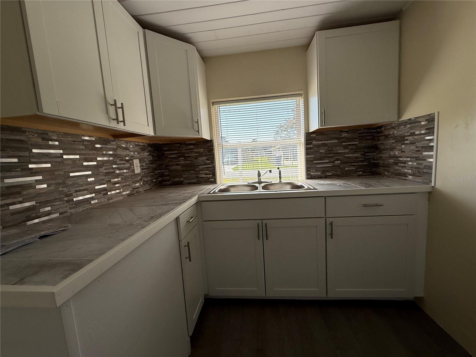 HAMPTON WM SUB - Residential Income