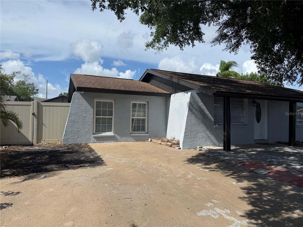 Photo of 10205 Bellhurst Court, Tampa, FL 33615 (MLS # TB8540216)